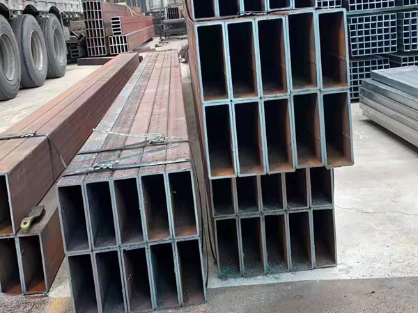 Steel tube of large requirements rectangle